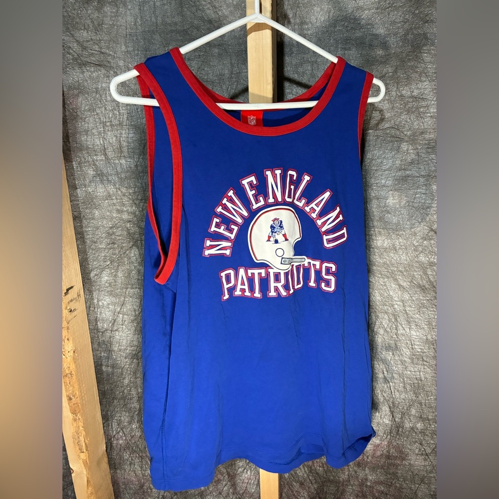 NIKE NFL New England Patriots Old Logo Blue Tank Top